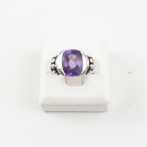 lot 28 image: Stunning Sterling Silver Checkered Cut Amethyst Ring Size 9.