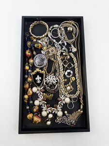 lot 73A image: Assorted Costume Jewelry Collection with Necklaces, Bracelets, and Brooches