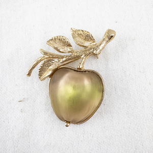 lot 147 image: Vintage Rose Tone Apple Brooch Pin.