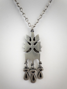lot 190 image: R. Tennsmed Sweden Modernist Silver Pendant Necklace