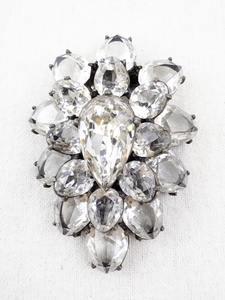 lot 248 image: Eisenberg Original Vintage Rhinestone Dress Clip