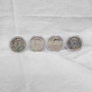 lot 17 image: Set of 1976 Bicentennial Ikes(4) in Capsules, Very Nice