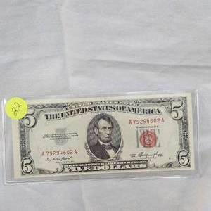 lot 22 image: 1953 $5 US Note Red Seal B UNC