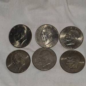 lot 88 image: 6-1776-1976 Ike Bicentennial Silver Dollars
