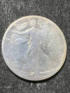 lot 27 image: 1920-S US WALKING LIBERTY HALF DOLLAR