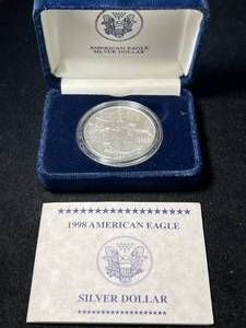 lot 74 image: 1998 AMERICAN SILVER EAGLE IN ORIGINAL MINT BOX