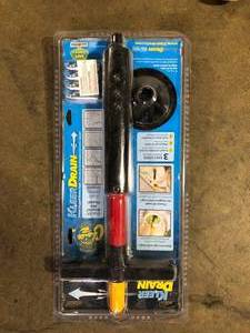 lot 15 image: VPC Kleer Drain Opener Customer Returns See Pictures