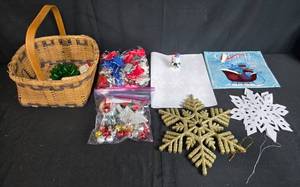 lot 52 image: Christmas Basket with Ornaments, Gift Bows, Snowflake Decor, and Gift Bag