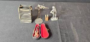 lot 113 image: Collection of Miniature Violin Figurines and Gift Bag