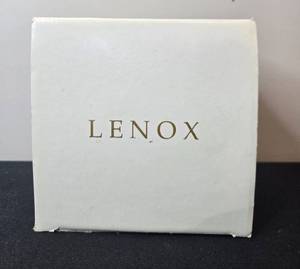 lot 124 image: Set of 4 Lenox Etched Glass Footed Water Goblets