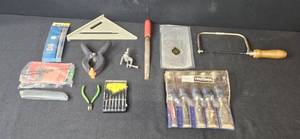 lot 153 image: Hand Tool Collection with Sears Craftsman Chisel Set and Precision Screwdrivers