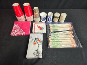 lot 173 image: Tableware Lot with Coalport Bone China, Paper Cups, Napkins, Chopsticks and Pitcher