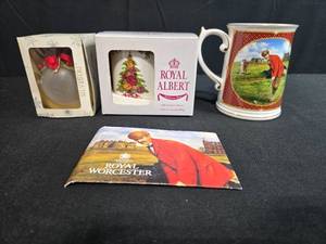 lot 181 image: Royal Worcester Golf Mug, Royal Albert Holiday Accent Mug, Silvestri Ornament Set