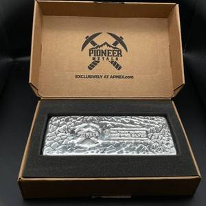 lot 2 image: 100 oz Pioneer Metals .999 Fine Silver Cast Bar