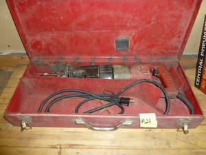 lot 21 image: Milwaukee Sawzall