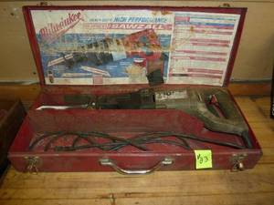 lot 23 image: Porter Cable Sawzall