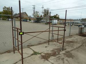 lot 27 image: Scaffold Section