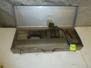 lot 44 image: Porter Cable Sawzall