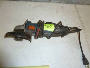 lot 60 image: Chicago Angle Drill 4 12