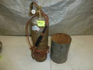 lot 101 image: Acetylene Torch Set
