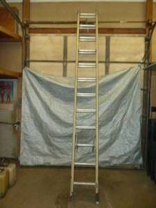 lot 113 image: Bauer Fiberglass Extension Ladder 24