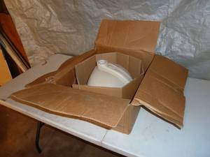 lot 132 image: American Standard Porcelain Sink