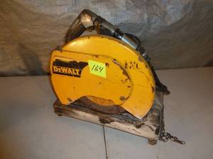 lot 164 image: Dewalt Chop Saw 14