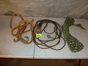 lot 201 image: Trouble Light, Tow Rope, 100 Rope
