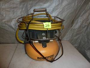 lot 206 image: Bostich Air Compressor