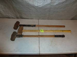 lot 221 image: Post Malls x 3