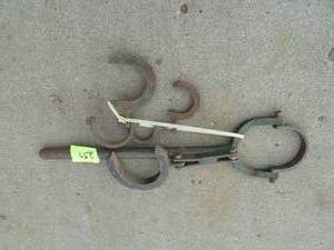 lot 257 image: Soil Pipe Puller