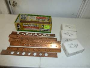 lot 331 image: Box Toilet Paper Holders & Copper Straps