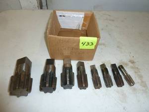lot 433 image: Large Tap Set