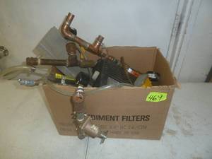 lot 469 image: Pressure Testing Manifolds