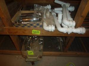 lot 488 image: 2 Bins- Chrome Drain Parts