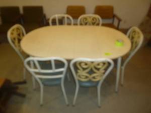 lot 494 image: Antique Table & Chairs White