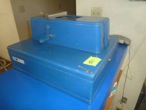 lot 501 image: Moores Cash Till