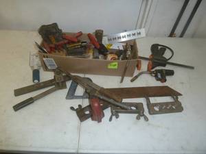 lot 518 image: Box- Copper Flange Tools & Straps