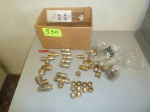 lot 530 image: Box- Brass Shark Bites