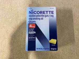 lot 265 image: Nicorette Original Gum Starter Kit 4 Milligram - 110 Count
