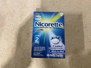 lot 266 image: Nicorette White Ice Mint Gum 2mg - 100 Count