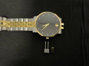 lot 4 image: Movado Museum Classic (071191462) Wrist Watch for Men Case Size 40 mm USED