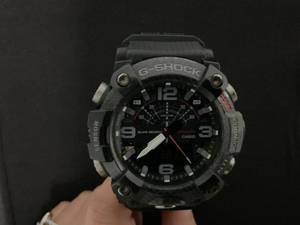 lot 19 image: G-Shock GGB100-1A Case size (L W H) 55.4  51.3  19.4 mm USED