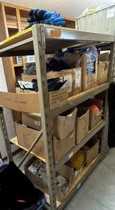 lot 91 image: Gloves