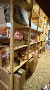 lot 152 image: Hats, camo jackets, safety vests, bears in mugs, snow scrapers