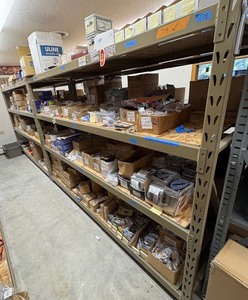 lot 173 image: Pallet racking L202 x 6 H x 30 D