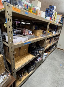 lot 176 image: Pallet racking L152 x 6 H x 30 D