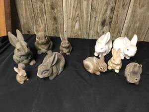 lot 314 image: Collection of Flocked Bunnies