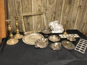 lot 332 image: Possible Precious Metals Lot