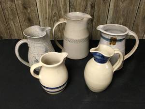 lot 370 image: Stoneware Pitchers 3